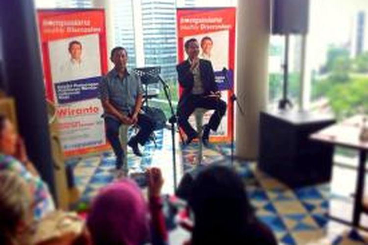 Wiranto menjadi pembicara Kompasiana Monthly Discussion yang digelar di Hotel All Season, Jakarta, Sabtu (9/11/2013).