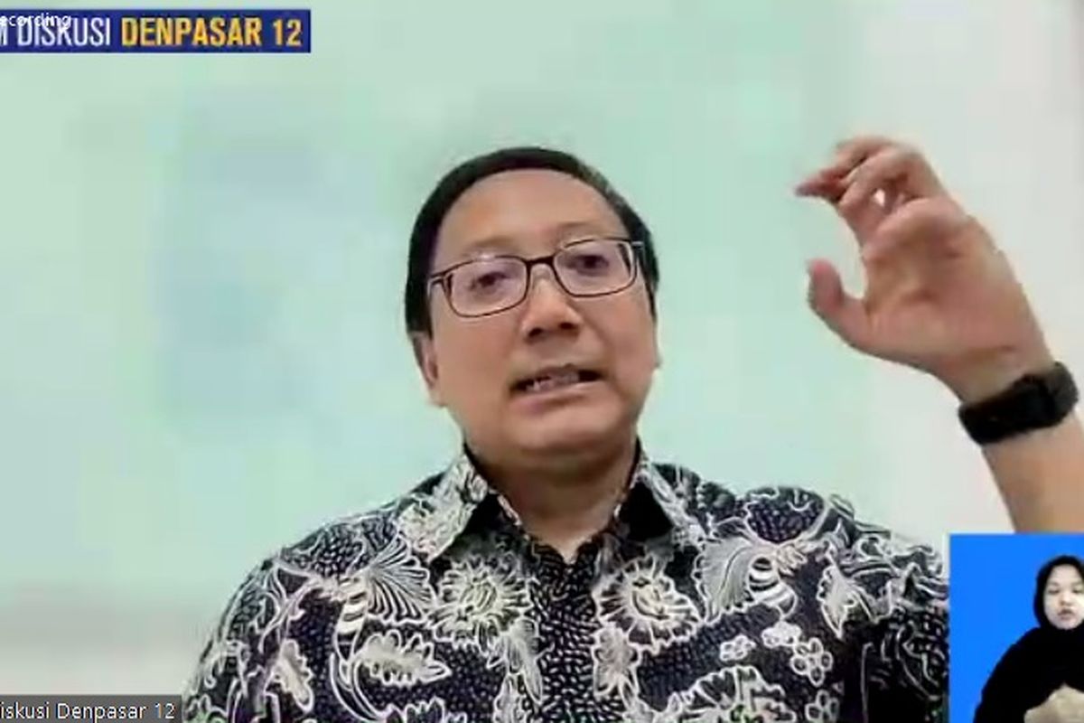 Pengamat ekonomi sekaligus Rektor Unika Atma Jaya Agustinus Prasetyantoko dalam acara Forum Diskusi Denpasar 12 bertajuk Prospek Ekonomi Indonesia 2023 secara virtual, Rabu (11/1/2023).