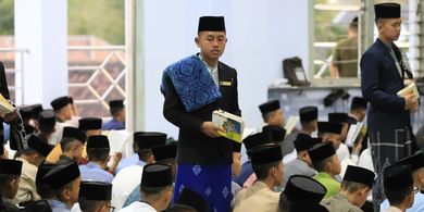 Generasi Muda Dinilai Tak Siap Kerja, Gontor Tawarkan Pendidikan Holistik Pesantren