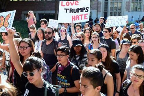 Aksi Kebencian Merebak di AS, Para Mahasiswi Minoritas Jadi Korban Kekerasan