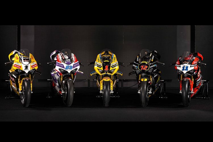 Replika motor balap Ducati Panigale V4 dan V2 dari MotoGP, WorldSBK, dan WorldSSP