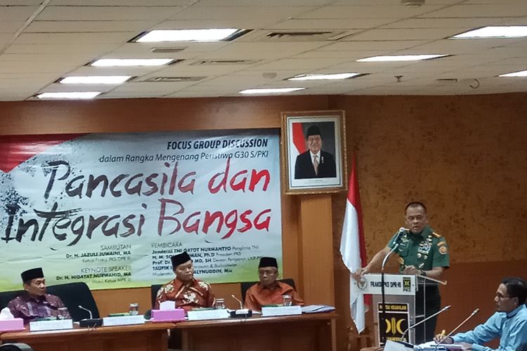 Panglima TNI Jenderal Gatot Nurmantyo Saat Hadir Dalam Diskusi yang Digelar Fraksi Partai Keadilan Sejahtera di Kompleks Parlemen DPR RI, Jakarta, Rabu (28/9/2017).