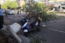 Di Lhoknga, Seorang Pesepeda Motor Tewas Tertimpa Pohon Tumbang