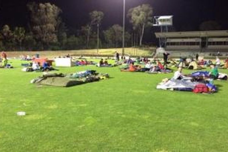 Ratusan warga kota Canberra, Australia mengikuti acara 'sleepout' untuk ikut merasakan penderitaan para tunawisma di kota itu.