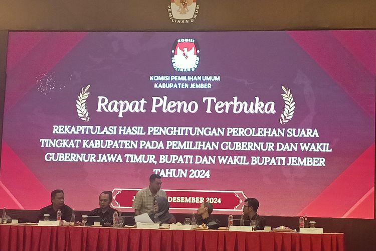 KPU Jember menggelar rekapitulasi hasil penghitungan suara Pilkada tahun 2024 pada Kamis (5/12/2024)
