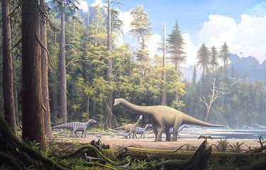 munculnya reptil yang besar seperti dinosaurus dan atlantosaurus terjadi pada zaman