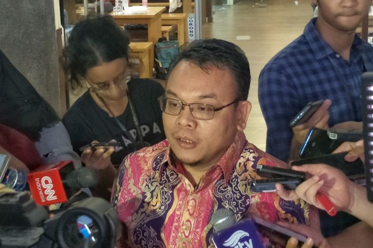 Wakil Sekretaris Jenderal Partai Amanat Nasional (PAN) Saleh Daulay Partaonan di Kompleks Parlemen, Senayan, Jakarta, Jumat (25/10/2019). 