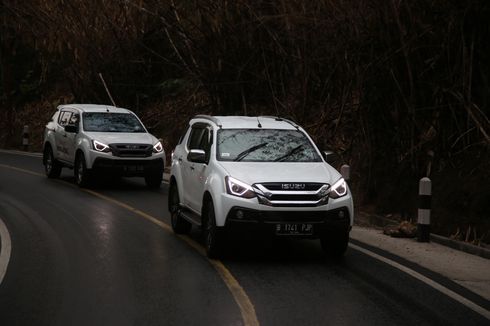 Menantang Performa Isuzu Mu-X Terbaru ke Sukabumi [VIDEO]