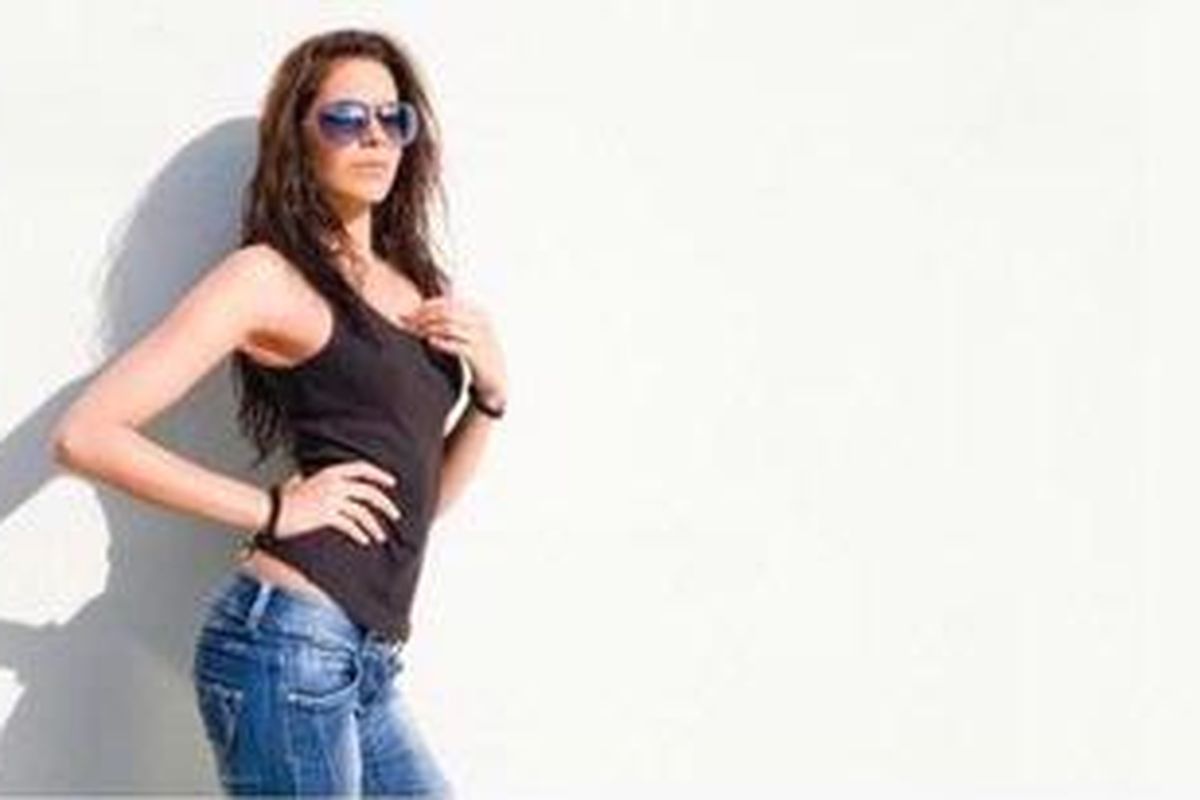 Celana jeans yang terlalu ketat dapat menyebabkan masalah pada wanita, karena meningkatkan risiko endometriosis, yang dapat memicu masalah pada fertilitas.