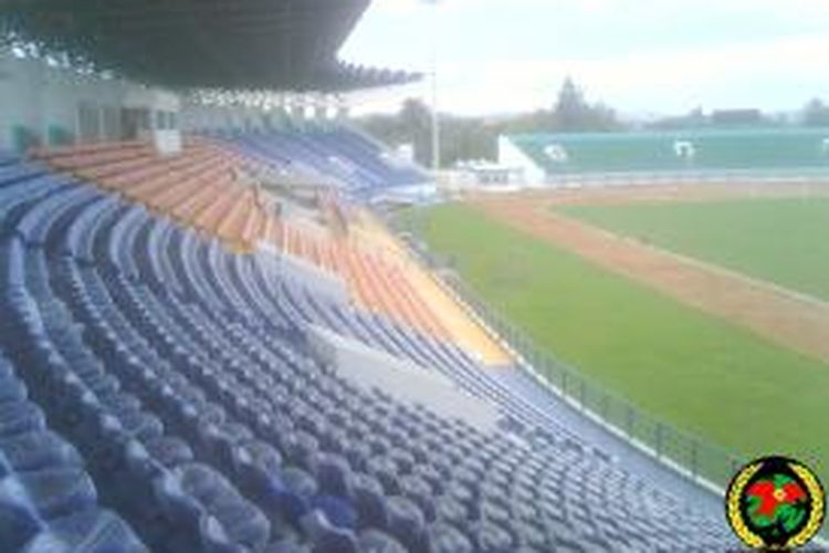 Foto salah satu sisi Stadion Segiri, Samarinda.