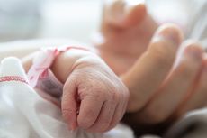 Warga Bojonegoro Temukan Bayi Masih Berlumuran Darah Menangis di Pekarangan Rumah