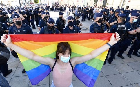 Prominent Figures and Academics Defend LGBT Rights in Poland