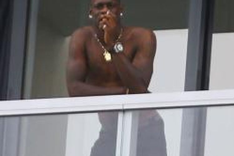 Striker AC Milan, Mario Balotelli. 