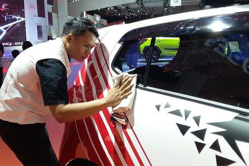 Kesalahan saat Memakai Kain Microfiber buat Bersihkan Mobil