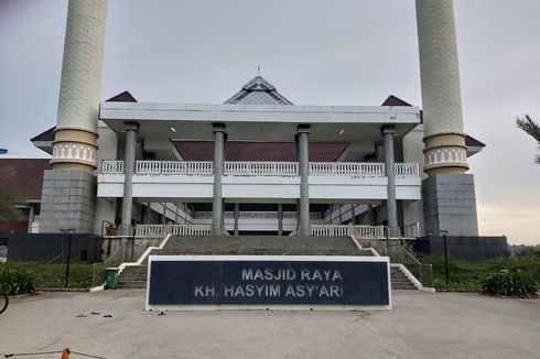 Masjid Raya Hasyim Asy'ari Jakbar Bersiap Tampung 2.500 Jemaah Tarawih Malam Ini
