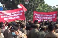Protes Lapaknya Disomasi dan Tolak Pengosongan Lahan, Pemilik Tempat Hiburan Malam di Cakung Blokade Jalan
