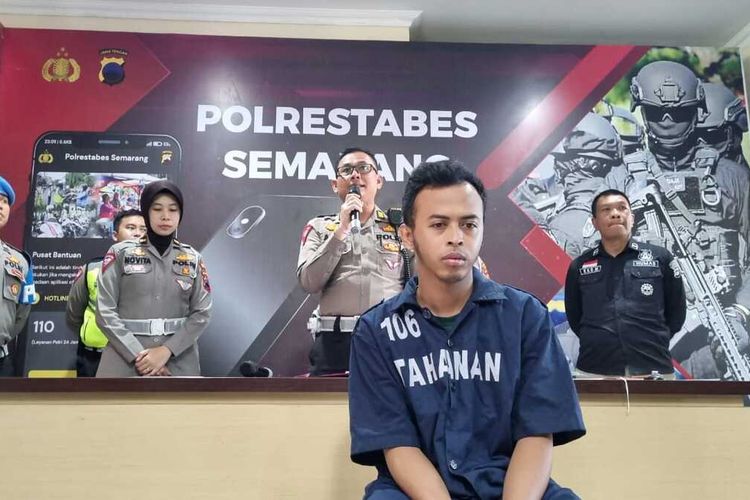Tersangka Kevin menghadiri konferensi pers di Polrestabes Semarang, Selasa (9/5/2023).