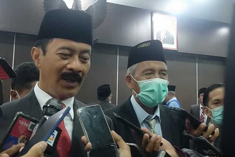 Fattah Jasin membeberkan kasusnya di KPK setelah terpilih sebagai Wabup Pamekasan antar waktu dalam sidang paripurna DPRD Pamekasan Selasa (28/3/2022).