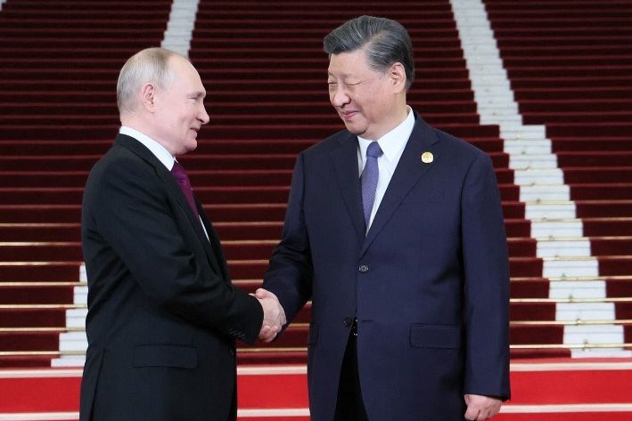 Xi Jinping Sambut Kedatangan Putin di Beijing