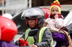 Masih Banyak Orangtua yang Lalai Bonceng Anak Saat Naik Motor