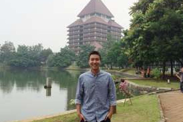 Richard Henokh Kurniawan, mahasiswa peraih predikat cumlaude program S1 Reguler Universitas Indonesia pada wisuda semester genap bulan Agustus 2016. Mahasiswa Fakultas Ilmu Komputer ini meraih IPK 3.83.