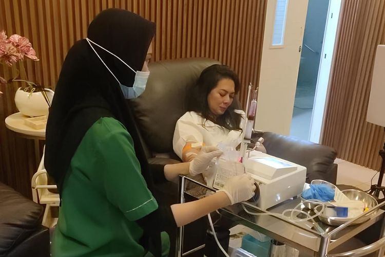Terapi ozone di klinik kecantikan Beauty Xpert