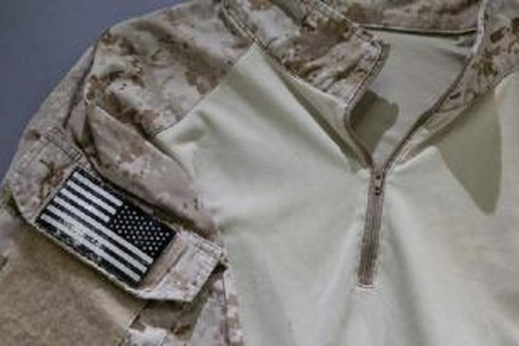Inilah kemeja yang dikenakan oleh anggota Navy SEAL AS dalam misi untuk menangkap Osama bin Laden. Kemeja ini akan dipajang di National September 11 Memorial and Museum di New York. 
