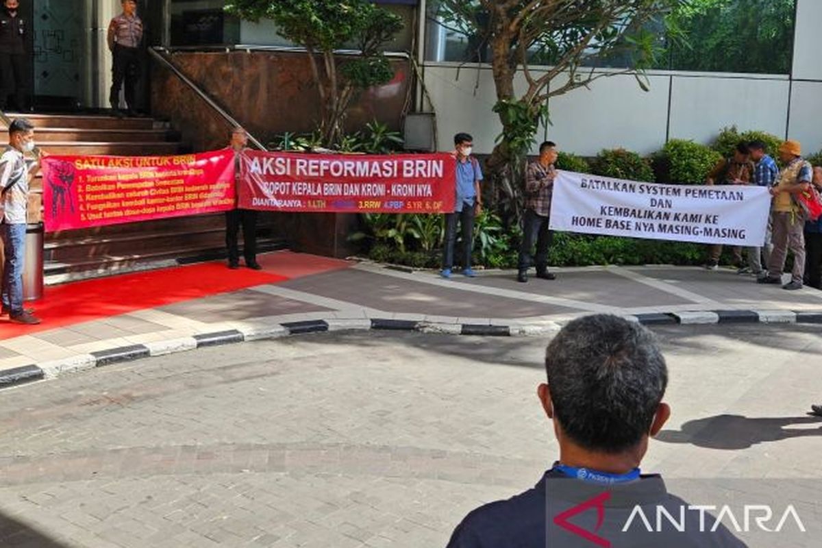Demo ASN BRIN di Jakarta, 27 Mei 2025 pagi. (ANTARA)