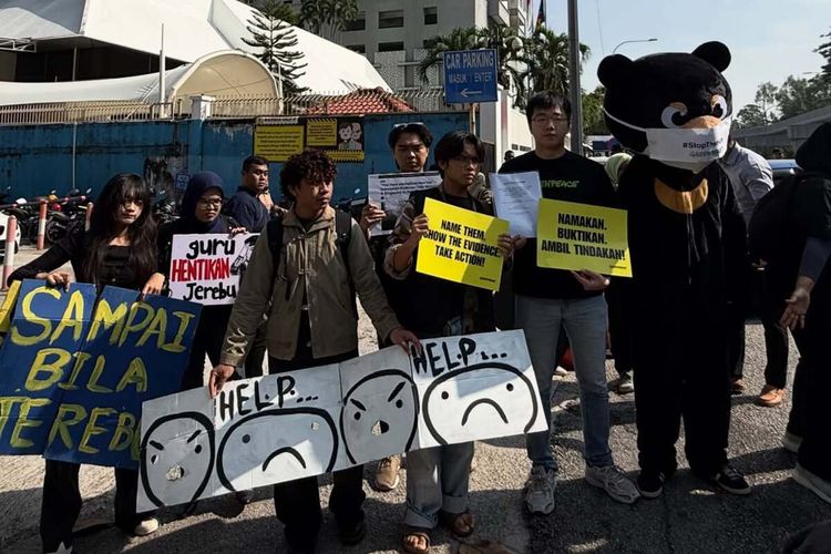 Warga Malaysia Demo di Depan KBRI, Tuntut Penyelesaian Kabut Asap Kalimantan
