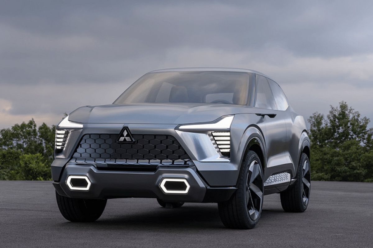 Penampilan Mitsubishi XFC Concept. 

