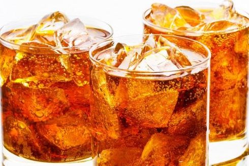 Benarkah Minum Softdrink Mempercepat Siklus Haid?