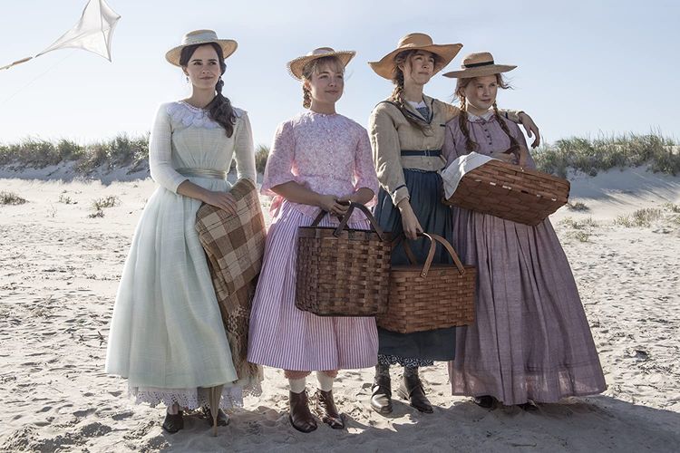 Emma Watson, Florence Pugh, Saoirse Ronan, dan Eliza Scanlen dalam Little Women (2019).