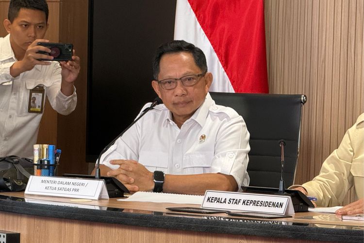 Efisiensi Anggaran, Tito Minta Kepala Daerah Pangkas Perjalanan Dinas