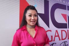 Profil dan Biodata Fitri Carlina: Umur, Karier, dan Keluarga