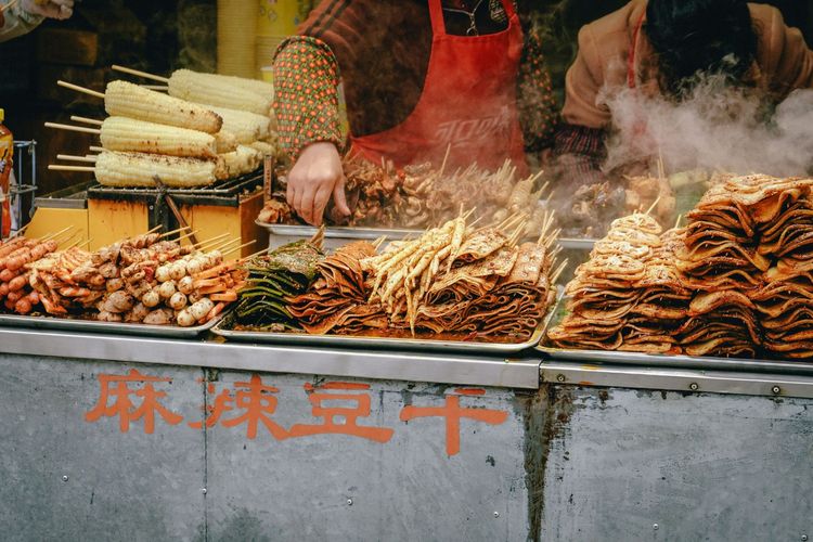 10 Kuliner Kaki Lima Indonesia Paling Enak 2026 Versi TasteAtlas