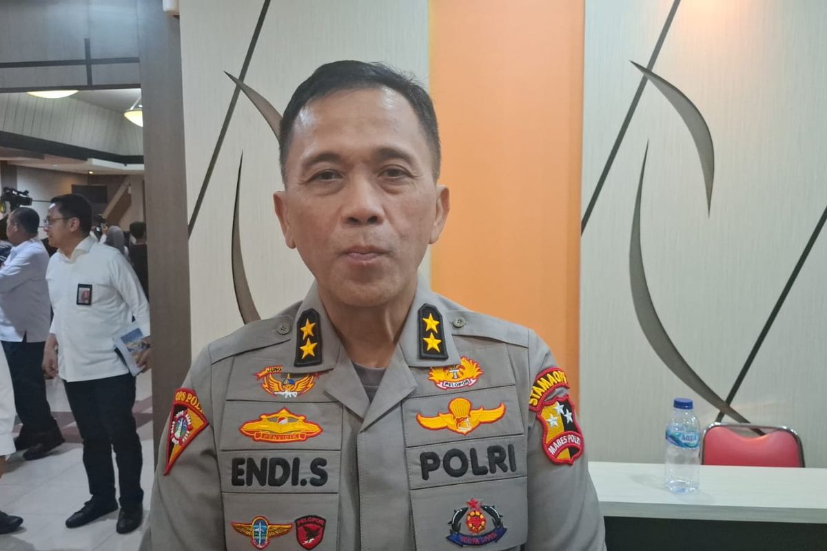 Xususiy rus etuk ayollar yalangoch Yosh qiz porno video