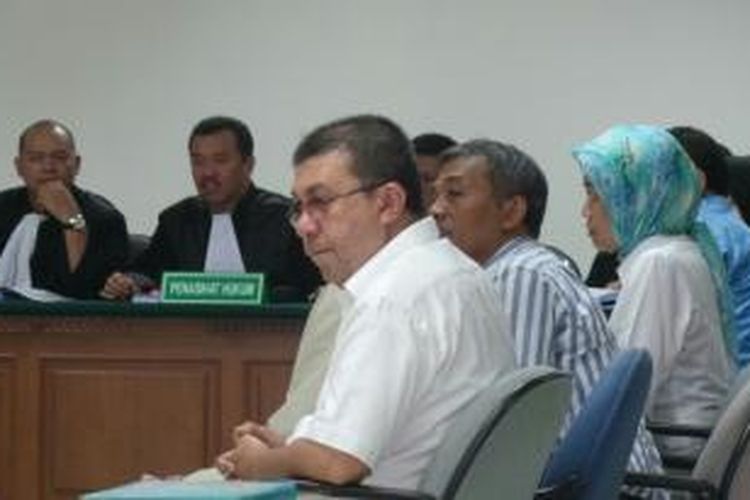 Adik mantan Menteri Pemuda dan Olahraga Adhyaksa Dault, Adhirusman Dault, bersaksi dalam kasus dugaan korupsi Hambalang dengan terdakwa Deddy Kusdinar di Pengadilan Tindak Pidana Korupsi, Jakarta, Selasa (12/11/2013).