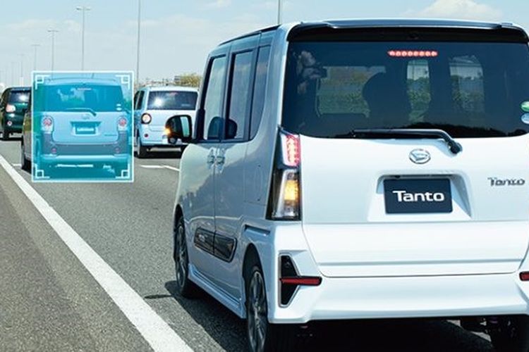 Fitur keselamatan pada Daihatsu Tanto