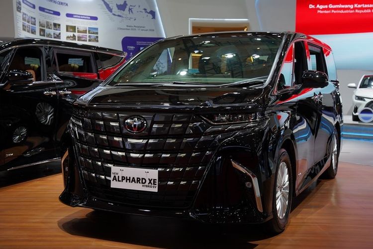 Harga Pertamax Turbo Naik, Isi BBM Toyota Alphard Bisa Sampai Jutaan