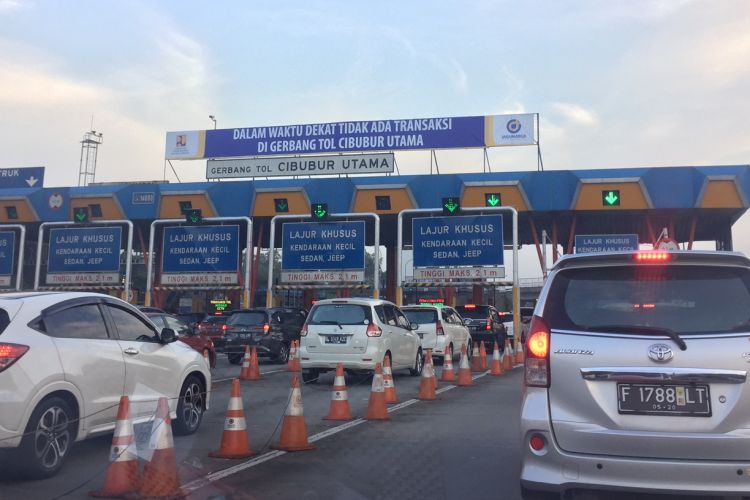 Gerbang Tol Cibubur Utama