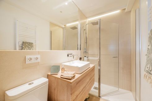 7 Cara Membuat Area Shower Kamar Mandi Tampak Mewah