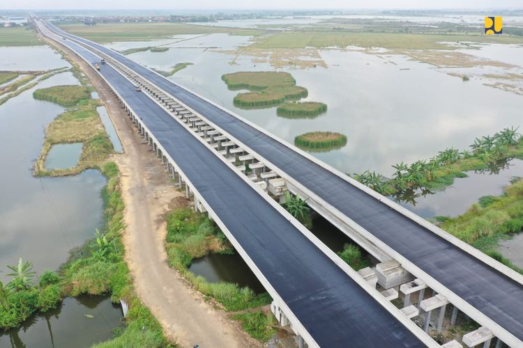Progres pembangunan Tol Semarang-Demak, Senin (04/07/2022).