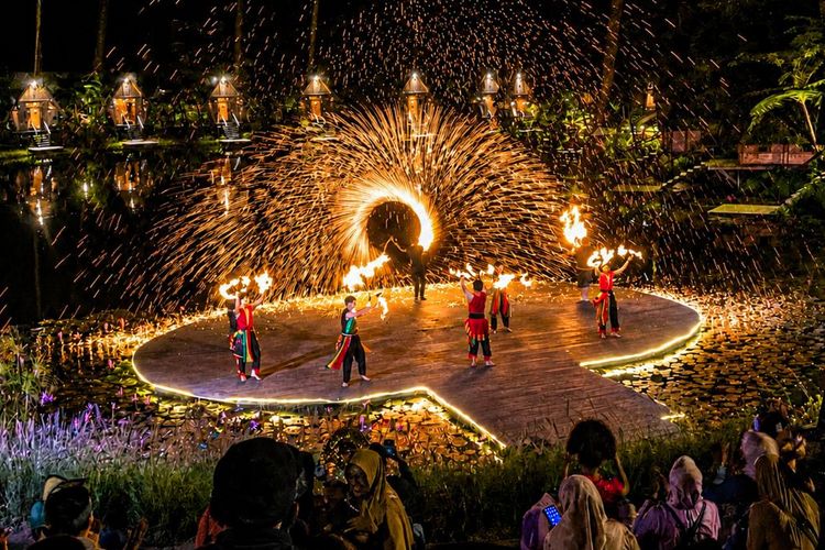 Saat Kabayan Bercerita tentang Alam, Drama Musikal Jadi Daya Tarik di Dusun Bambu