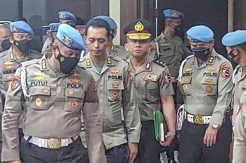 [POPULER NASIONAL] Anak Buah Ferdy Sambo Menangis dan Kecewa | Sosok Gupuh Setiyono yang Naik Pangkat