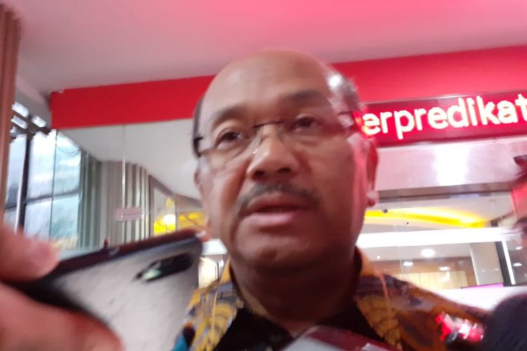 Kuasa hukum Komisaris Utama PT Trada Alam Minera Heru Hidayat, Soesilo Aribowo, di Gedung Bundar, Jakarta Selatan, Selasa (21/1/2020).