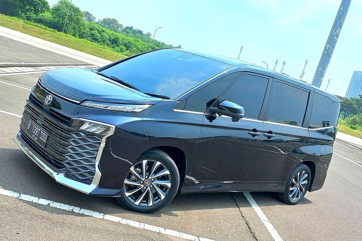 Eksterior Toyota All New Voxy