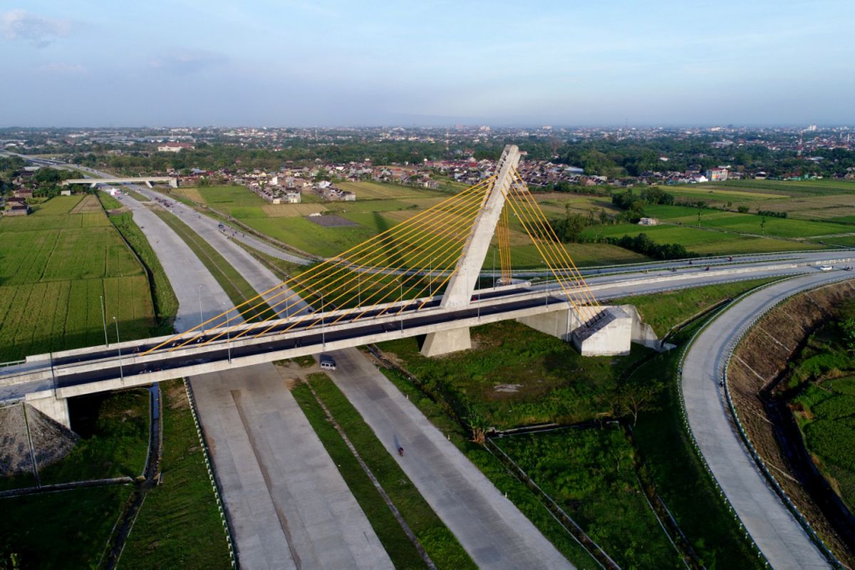 Jembatan Klodran di Tol Solo-Kertosono