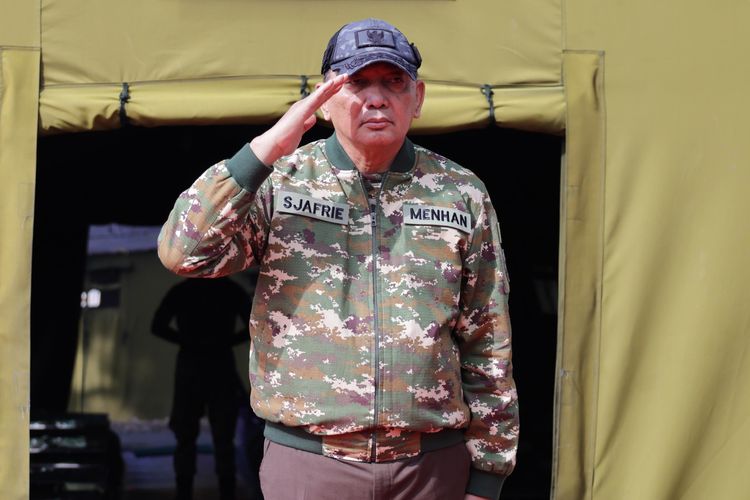 Menhan: Prajurit TNI Bisa Jadi Imam dan Khatib di Masjid
