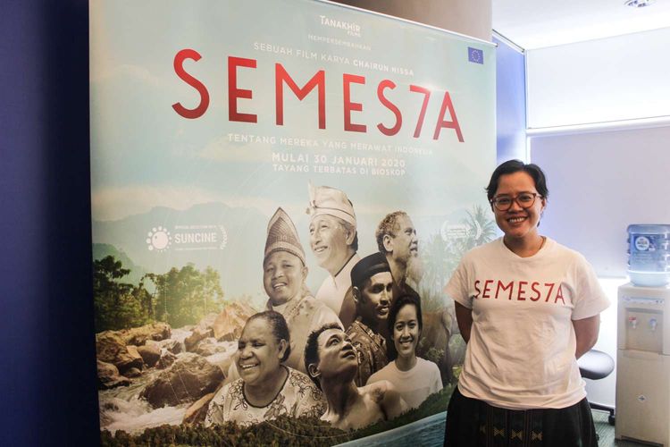 Mandy Marahimin selaku produser film Semesta saat Media visit film Semesta di Kantor Redaski Kompas.com, Menara Kompas, Jakarta, Selasa(28/1/2020).