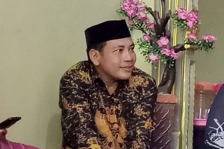 Kepala Desa Plaosan Tosan di Desa Plaosan, Probolinggo, Jawa Timur.